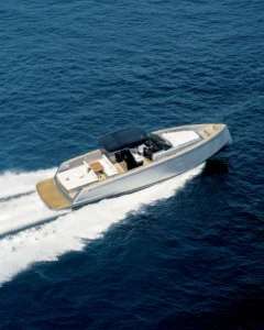 PardoYacht Model Pardo43Walkaround Hero Mobile 003