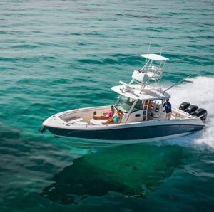 btgbg14 fsh boston whaler 8 1 e1748000486661