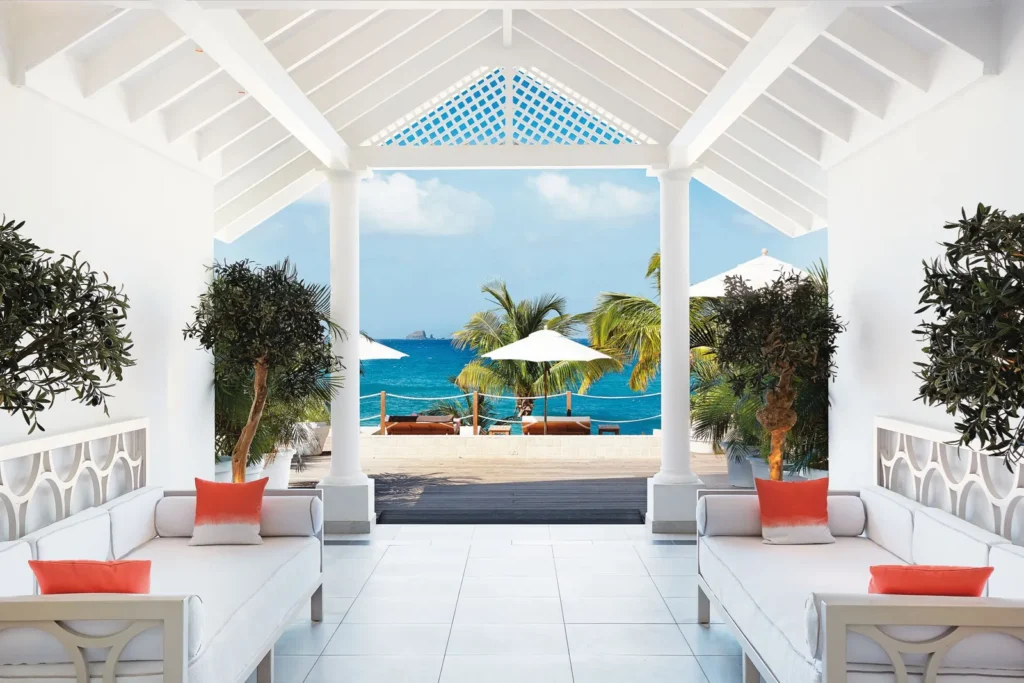 Hotel 2 hotel entrance at cheval blanc st barth isle de france conde nast traveller 9jan15 Pierre carreau